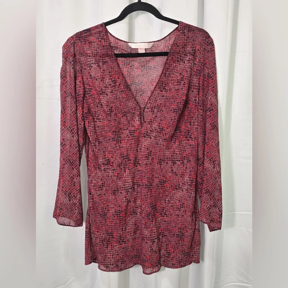 victoria's secret pink sweater dress Victoria's Secret PINK Fleece Zip Up Perfect Hoodie (XS-XXL) (US, Alpha,  X-Small, Regular, Regular, Rainbow) at Amazon Women's Clothing store